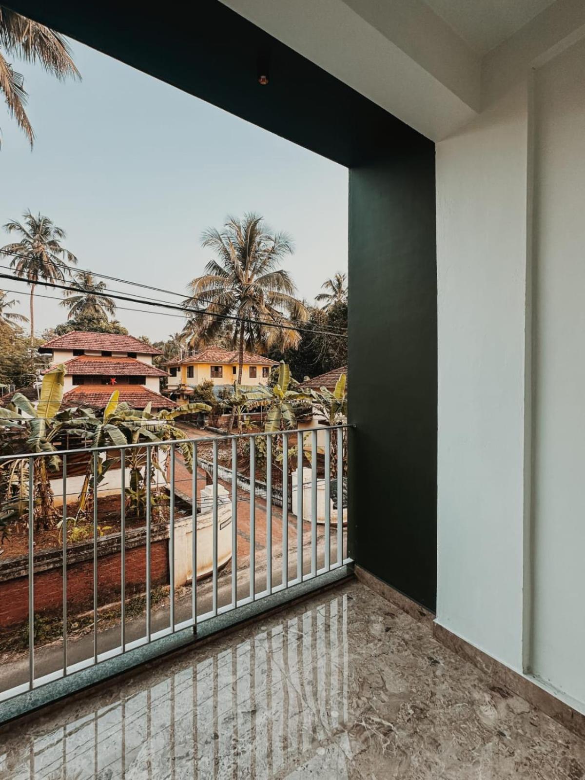 Avalon Homes Perintalmanna Ngoại thất bức ảnh